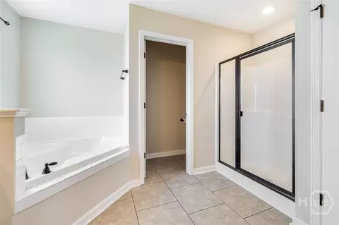 Entry Way - 2 Oak Aly, Guyton, GA 31312 photo 6 of 7