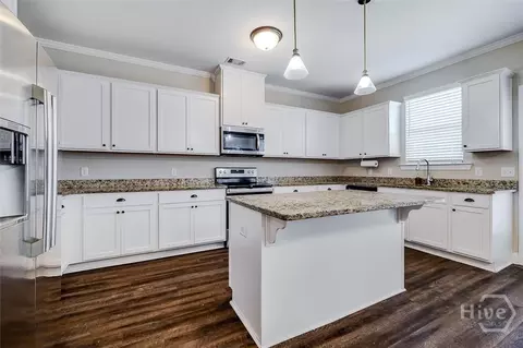 Kitchen - 2 Oak Aly, Guyton, GA 31312 photo 1 of 5