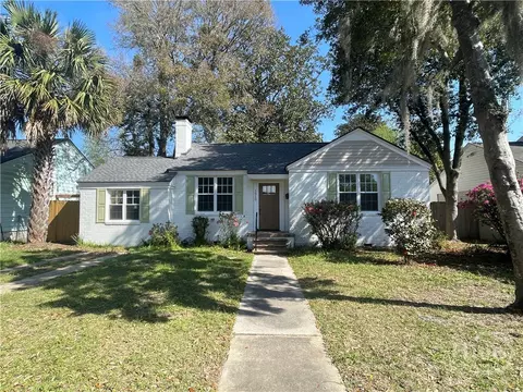 1510 E 49th St, Savannah, GA 31404