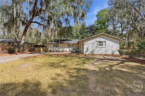 21 Sheridan Cir, Savannah, GA 31406