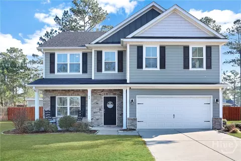 69 Whitebark Trl, Richmond Hill, GA 31324