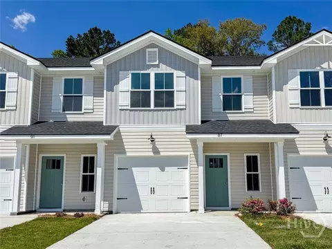 87 Heirloom Rd, Hinesville, GA 31313