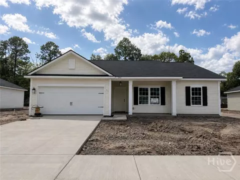 246 Juniper Dr, Hinesville, GA 31313