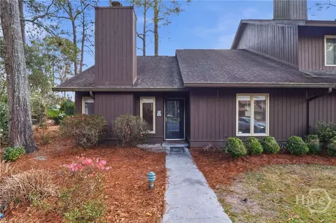 96 Brown Pelican Dr, Savannah, GA 31419