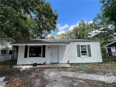5540 Emory Dr, Savannah, GA 31406