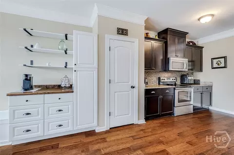 Kitchen - 161 Greystone Dr, Guyton, GA 31312 photo 1 of 5