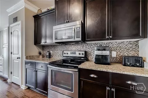 Kitchen - 161 Greystone Dr, Guyton, GA 31312 photo 5 of 5