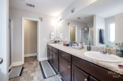 Bath - 200 Beaubrook Blvd, Springfield, GA 31329 photo 1 of 3