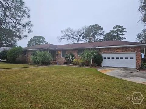4701 Cumberland Dr, Savannah, GA 31405