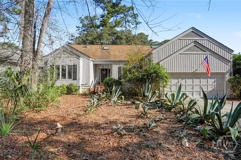 2 Mceachern Ct, Savannah, GA 31411