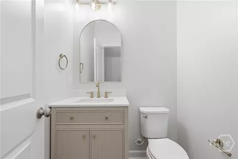Bath - 111 Oakdene Rd, Pooler, GA 31322 photo 3 of 4