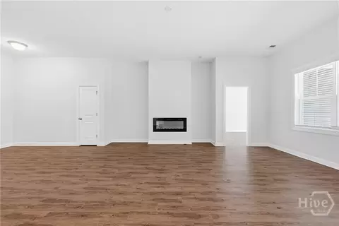 Living - 111 Oakdene Rd, Pooler, GA 31322 photo 2 of 5