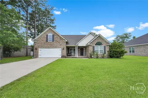 208 Market St, Rincon, GA 31326