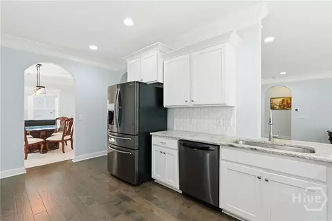 Kitchen - 122 Tupelo St, Pooler, GA 31322 photo 3 of 3