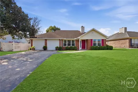 113 Mapmaker Ln, Savannah, GA 31410