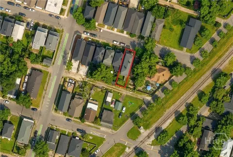 View/Area - 511 E 34th St, Savannah, GA 31401 photo 1 of 1