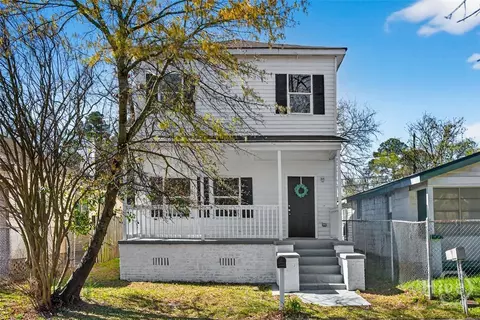 1711 Stratford St, Savannah, GA 31415