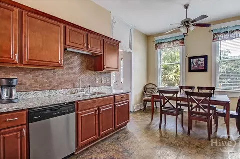 Kitchen - 132 E Oglethorpe Ave, Savannah, GA 31401 photo 2 of 3