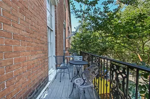 Exterior - 132 E Oglethorpe Ave, Savannah, GA 31401 photo 4 of 5