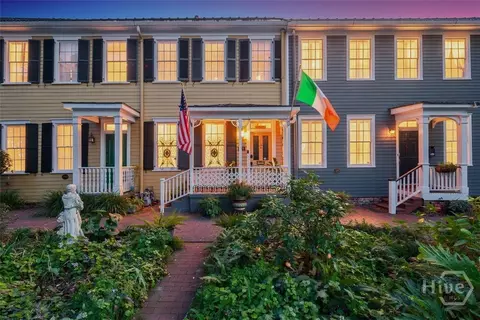 528 E Jones St, Savannah, GA 31401