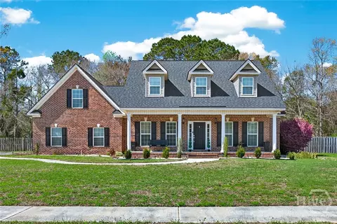 799 Brigham Dr, Richmond Hill, GA 31324