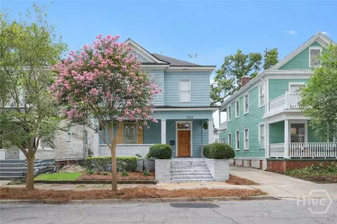 309 W 33rd St, Savannah, GA 31401