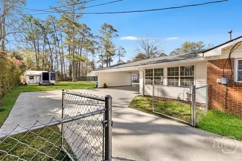 Exterior - 111 E Long St, Rincon, GA 31326 photo 5 of 10