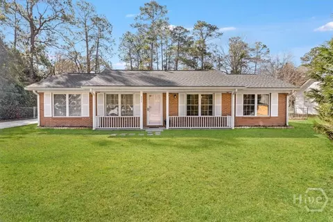 111 E Long St, Rincon, GA 31326