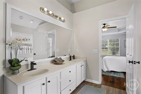 Bath - 135 Raindance Rd, Pooler, GA 31322 photo 3 of 6