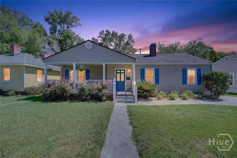 312 E 58th St, Savannah, GA 31405