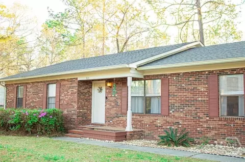 306 Meadowlark Cir, Statesboro, GA 30461