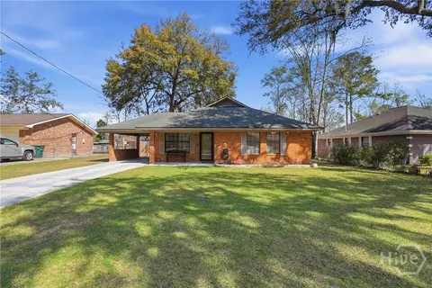 106 Deann Dr, Hinesville, GA 31313