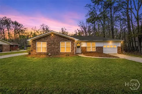 109 Pleasant Dr, Port Wentworth, GA 31407