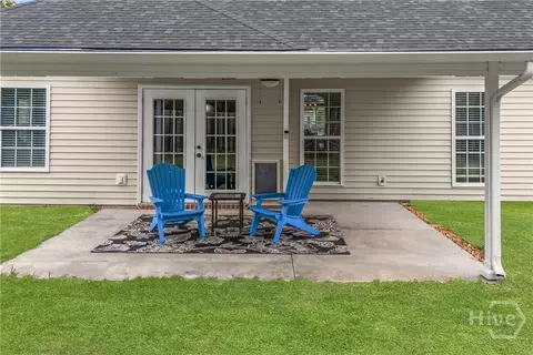 Exterior - 122 Willow Point Cir, Savannah, GA 31407 photo 8 of 9