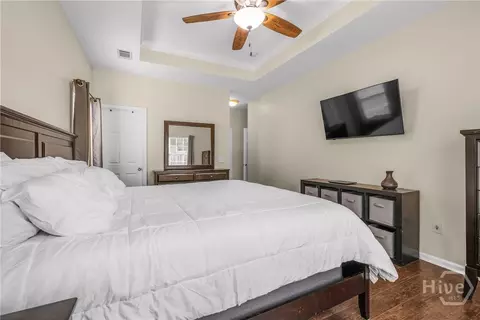 Bedroom - 122 Willow Point Cir, Savannah, GA 31407 photo 6 of 8