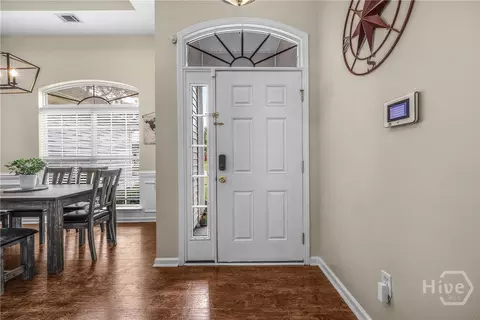 Entry Way - 122 Willow Point Cir, Savannah, GA 31407 photo 1 of 2