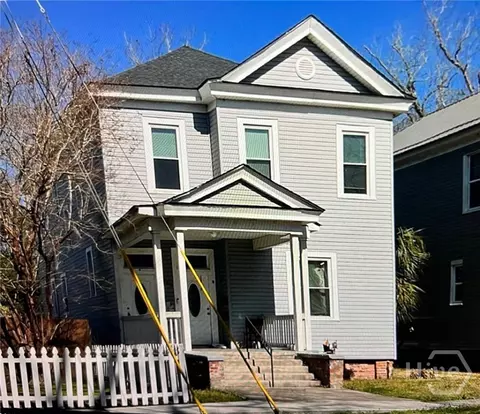 806 E Park Ave, Savannah, GA 31401