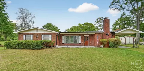 108 Azalea Ave, Garden City, GA 31408