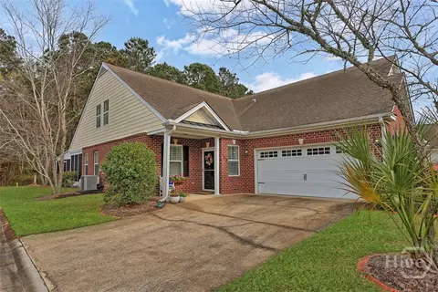 102 Regency Cir, Pooler, GA 31322