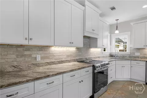 Kitchen - 328 Windsor Rd, Guyton, GA 31312 photo 5 of 6