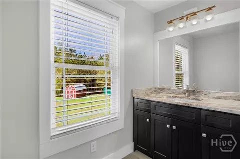 Bath - 328 Windsor Rd, Guyton, GA 31312 photo 2 of 8