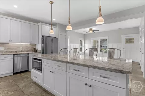 Kitchen - 328 Windsor Rd, Guyton, GA 31312 photo 4 of 6