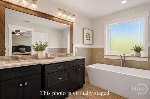 Bath - 328 Windsor Rd, Guyton, GA 31312 photo 8 of 11