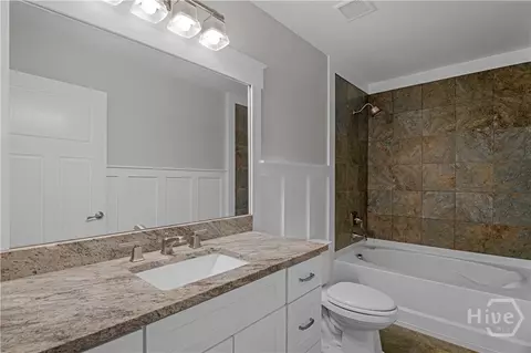 Bath - 328 Windsor Rd, Guyton, GA 31312 photo 4 of 8