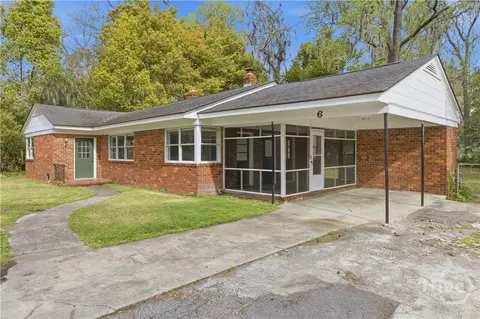 6 Alpine Dr, Savannah, GA 31405