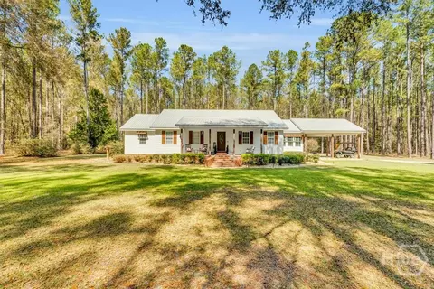 5200 Old River Rd S, Brooklet, GA 30415