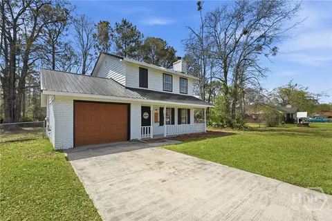 205 Pamela Dr, Allenhurst, GA 31301