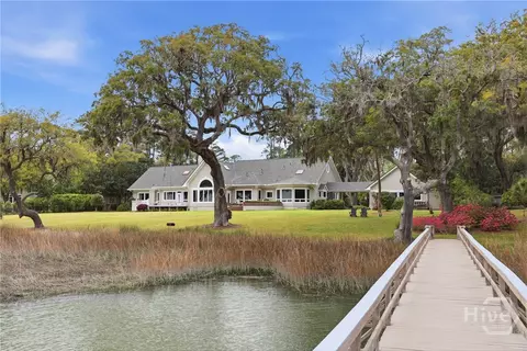 324 Bradley Point Rd, Savannah, GA 31410