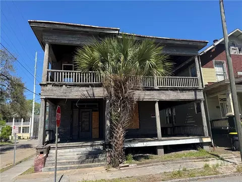 220 W 33rd St, Savannah, GA 31401