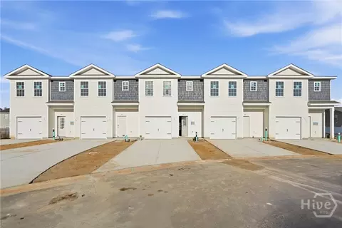107 Islamorada Ln, Bloomingdale, GA 31302